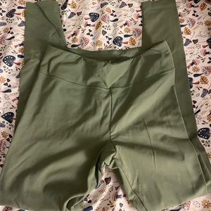 Danskin Athletic Leggings